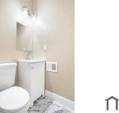 424 S Eden St — Photo 15