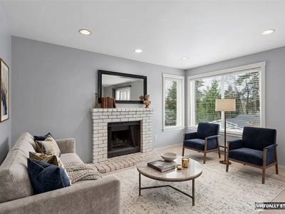 11215 NE 128th Street #L301, Kirkland, WA, 98034