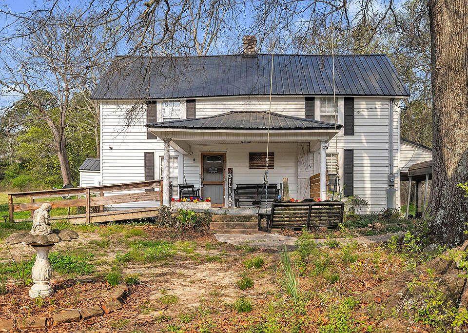 1st image of 550 Osburn Rd