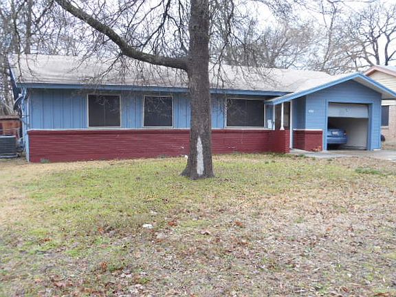 5th image of 430 Shady Oaks Ln
