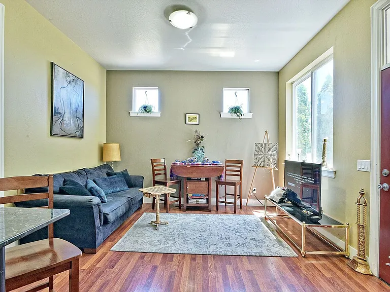 184 Clear Creek Dr #5 — Photo 4