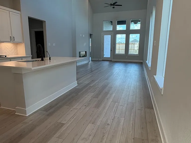 9635 Poinsettia Haven Ln — Photo 11