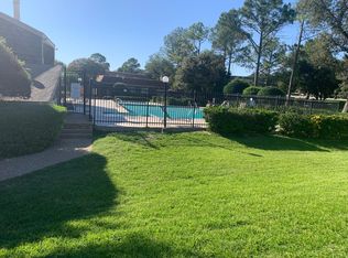 2715 Stonehaven Ct, Irving, TX 75038