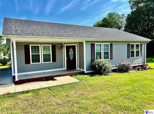 309 E Maple St, Irvington, KY 40146