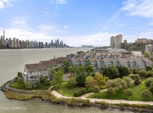 9E Cove Lane, North Bergen, NJ