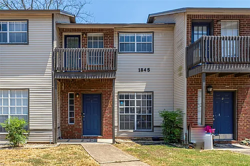 1845 River Crossing Cir #C Photo 1