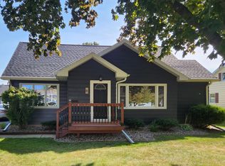 6 Chapman Pl, Waupun, WI 53963