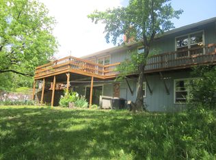 3121 SW Indian Hills Rd, Topeka, KS 66614