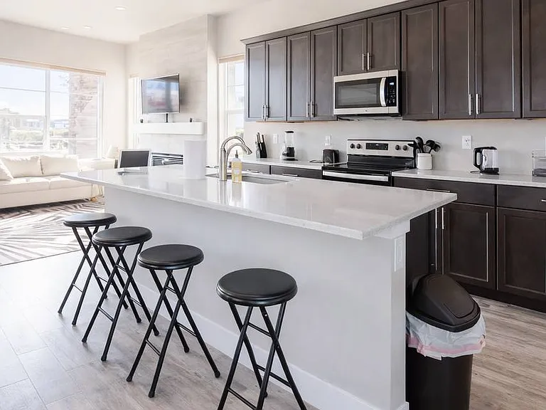 6338 N Lisbon St #3 — Photo 7