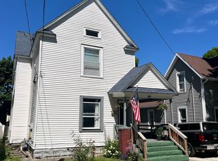 845 McReynolds Ave NW UNIT 2, Grand Rapids, MI 49504
