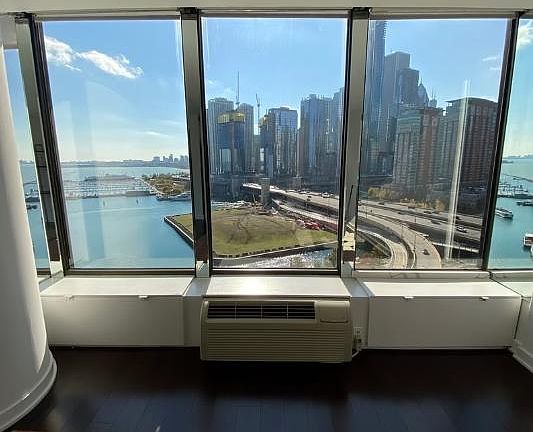 3rd image of 505 N Lake Shore Dr APT 1419