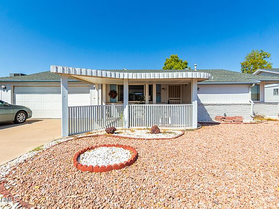 2nd image of 10046 W CONCORD Avenue