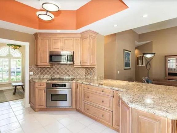 5th image of 8465 Beaconhill Road