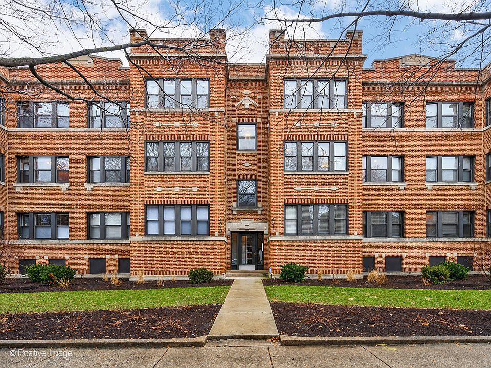 1st image of 4017 N Southport Ave #1