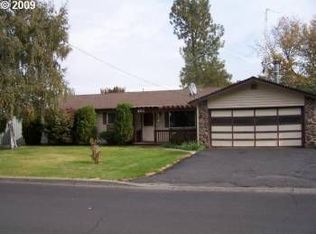 401 Dehaven St, Milton Freewater, OR 97862