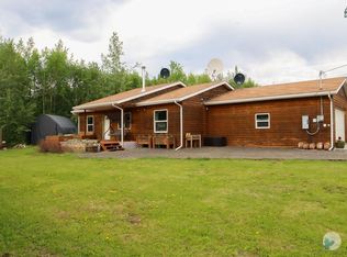2555 Roxanne St, North Pole, AK 99705