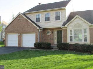 13222 Ladybank Ln, Herndon, VA 20171