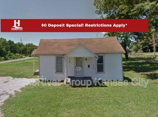 2304 Elm St, Higginsville, MO 64037