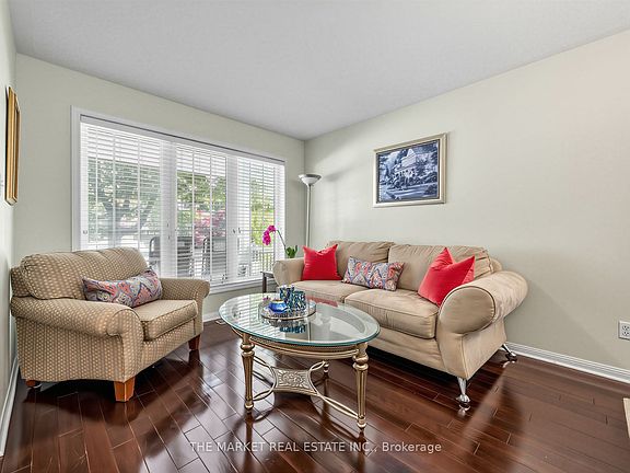 5th image of 2278 Dunforest Cres