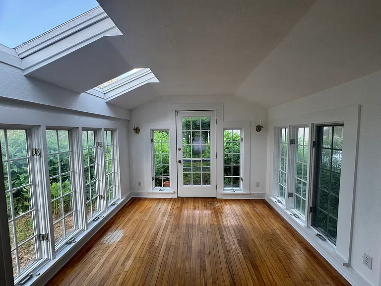 3411 Henneberry Rd — Photo 8