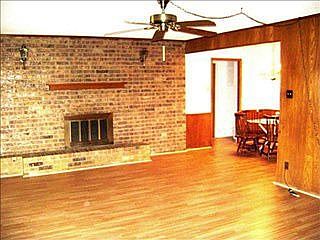 3rd image of 1101 Jordan Dr