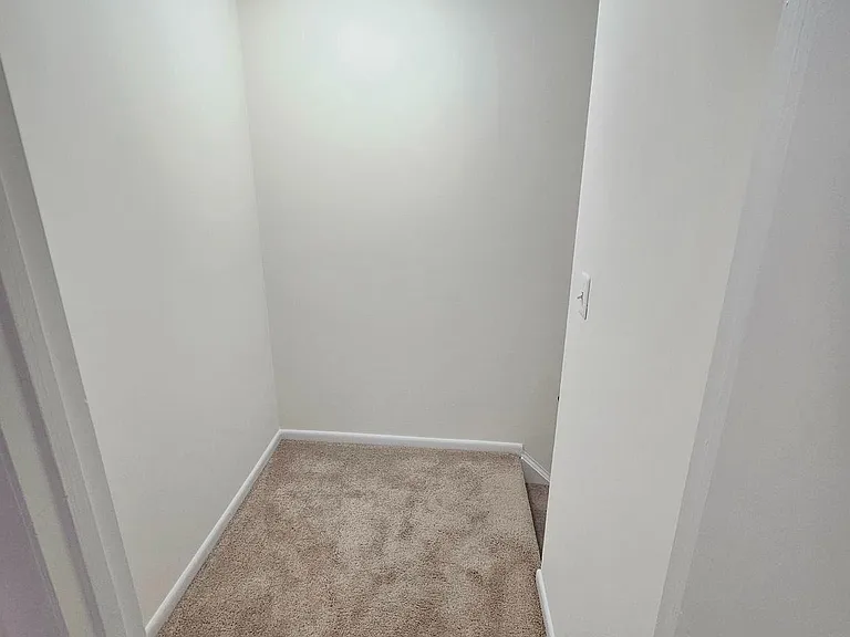 13906 Highstream Pl — Photo 17