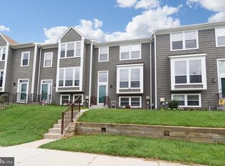 7738 Chatfield Ln, Ellicott City, MD 21043