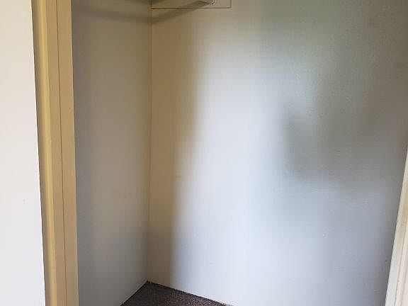 5th image of 3319 Avenue H APT 4