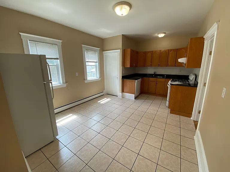 106 Glenwood Rd — Photo 14