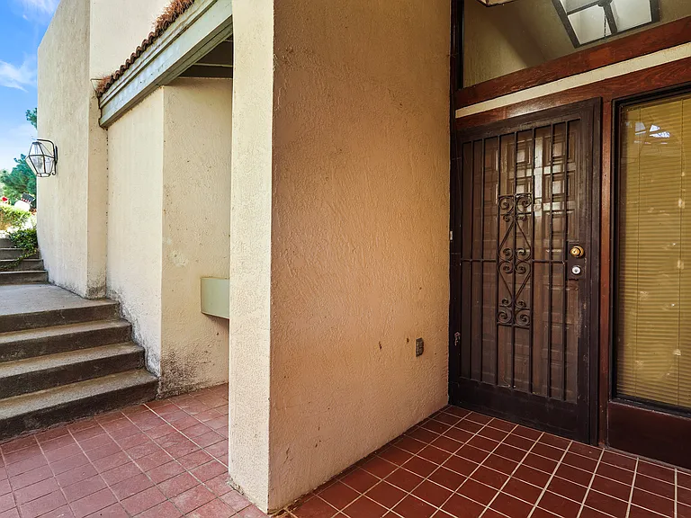 5856 Mira Serena Dr — Photo 29