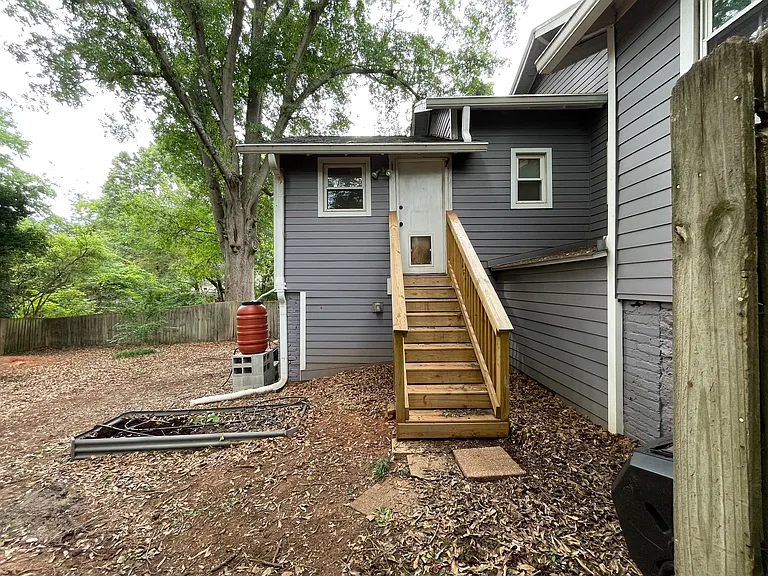 171 Warren St SE — Photo 39