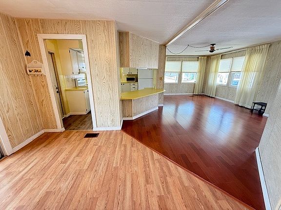 3rd image of 7100 Ulmerton Rd Lot 433