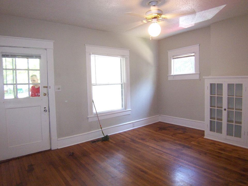 Living room toward front door