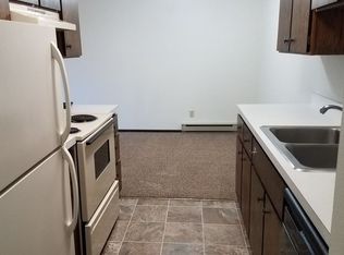1502 21st Ave S APT 107, Fargo, ND 58103