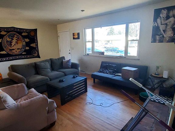 3rd image of 1233 Southridge Dr