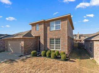 2200 Deniro Dr, Fort Worth, TX 76134