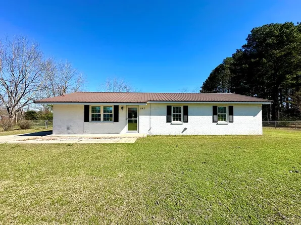 647 Ashley Cir, Dothan, AL 36305