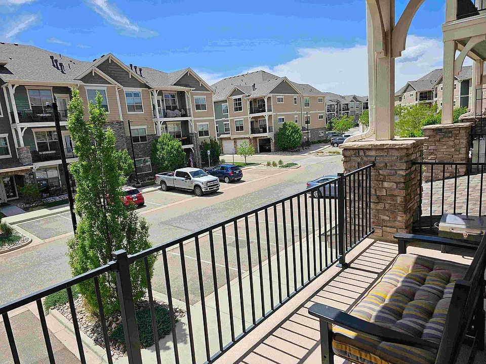 4682 Hahns Peak Dr #205