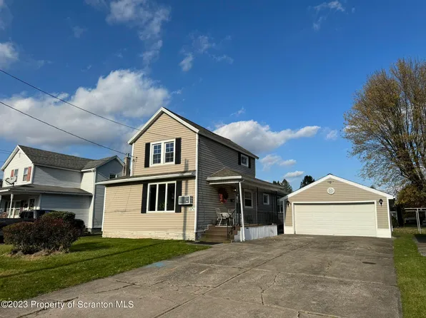 128 West St, Eynon, PA 18403