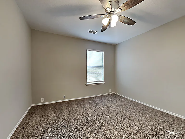 1002 Honeysuckle Vine Dr — Photo 14