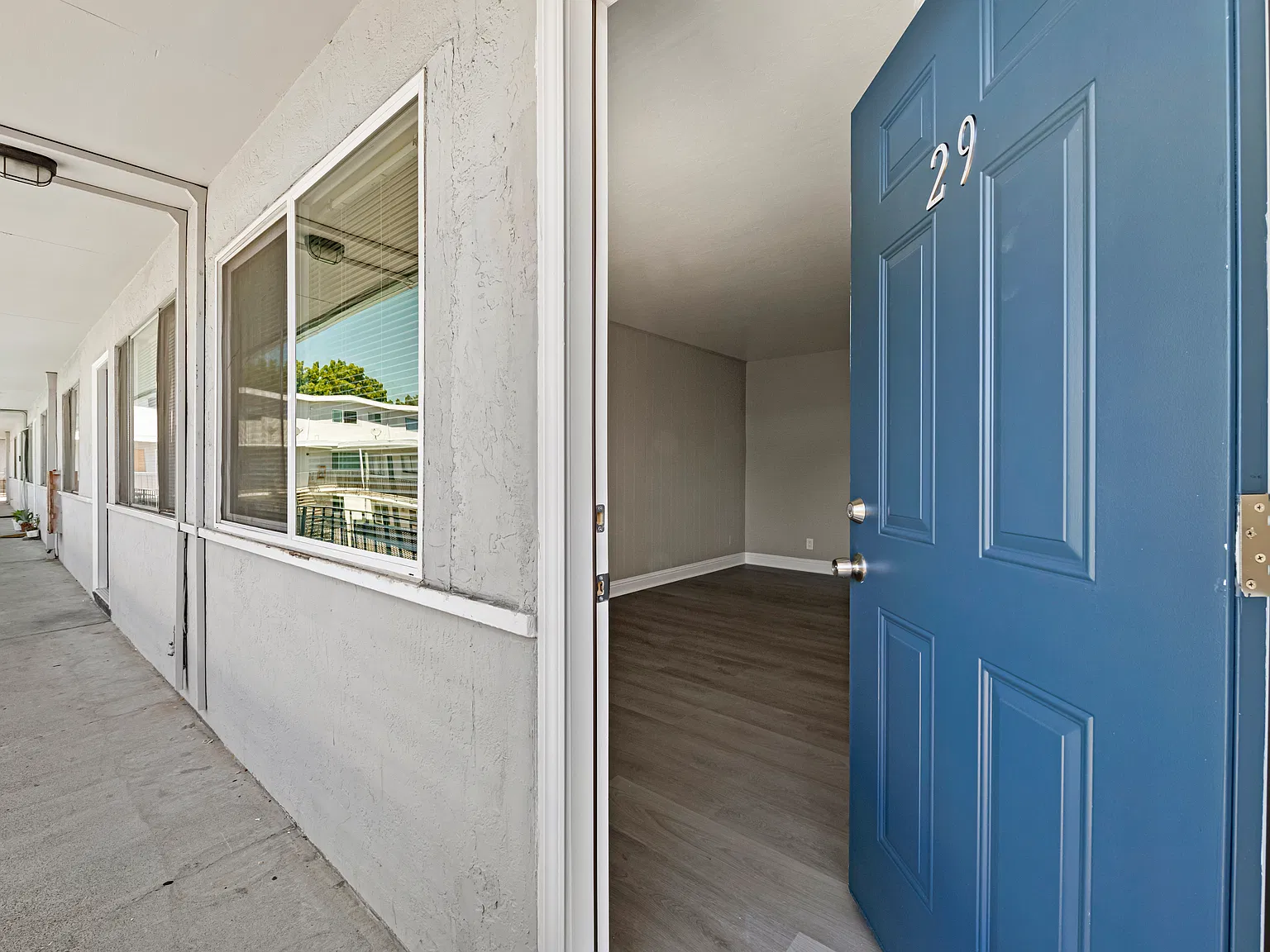 795 Sycamore Ave — Photo 2