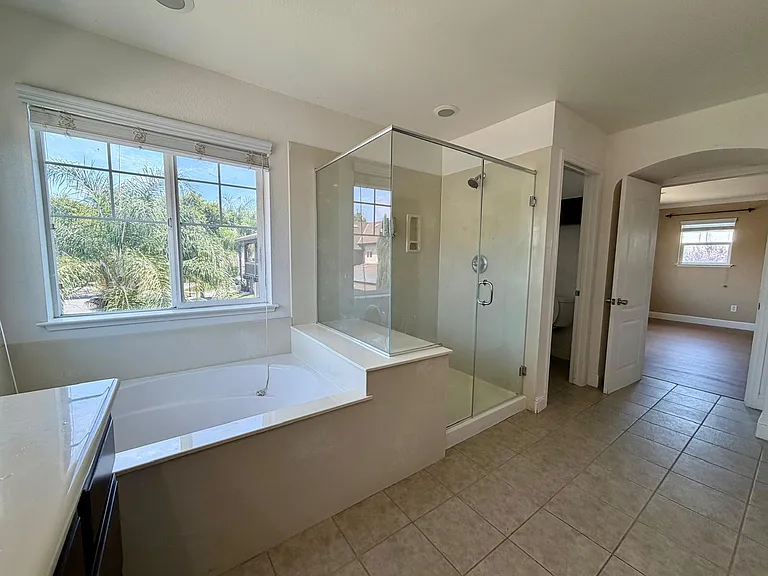 1326 Remington Ct — Photo 18