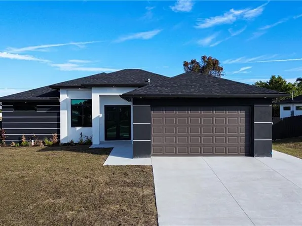 401 Kismet PKWY E, CAPE CORAL, FL 33909