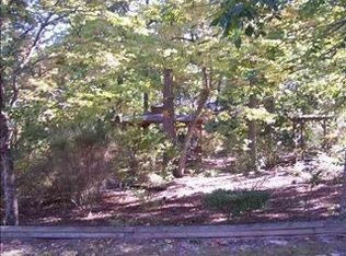 2 Topaz Ln, Pinehurst, NC 28374