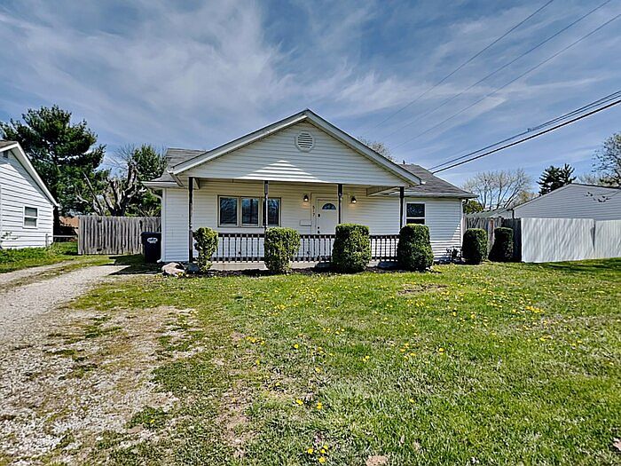 1st image of 517 Carol Dr