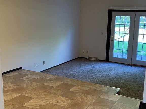 4th image of 2811 Woodlane Dr #2725