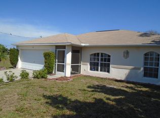 123 SW 31st Ter, Cape Coral, FL 33914