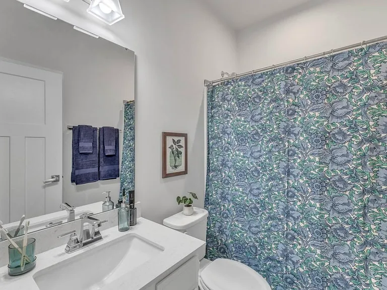 1011 Tannin Dr — Photo 32