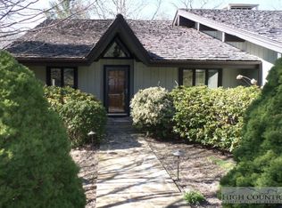 192 Gleneagles Rd, Linville, NC 28646