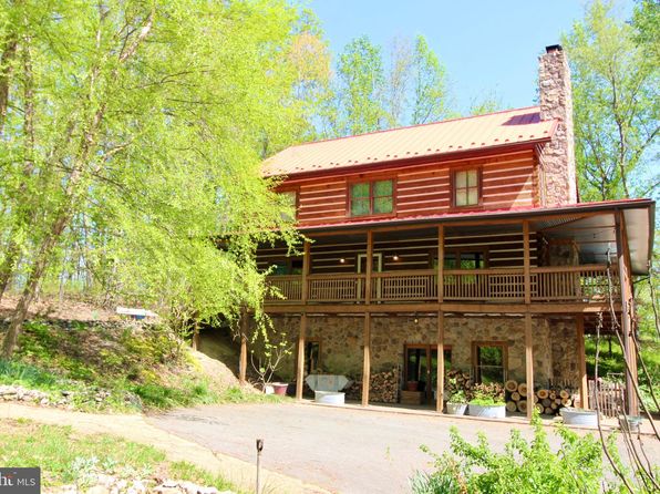 4705 Yowell Ln, Marshall, VA 20115